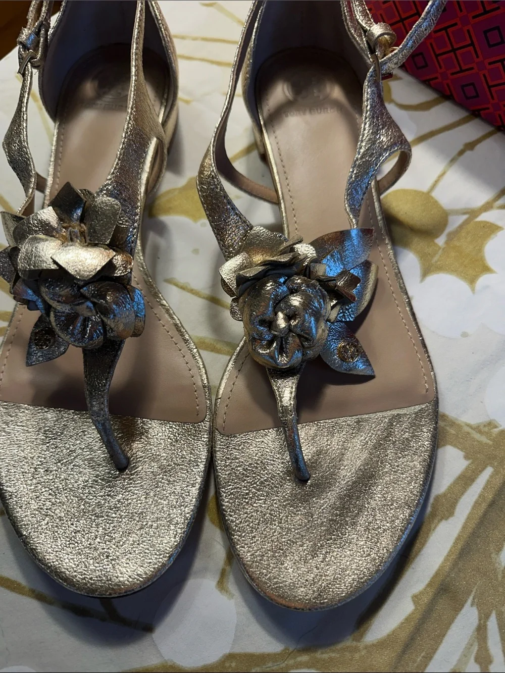 Tory Burch Metallic Gold Floral T-Strap Sandals - Women, NIB, Size 11 with bag